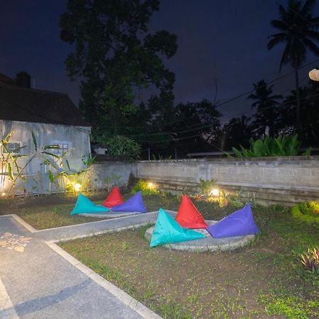 Aura Dormitory House Ubud المظهر الخارجي الصورة